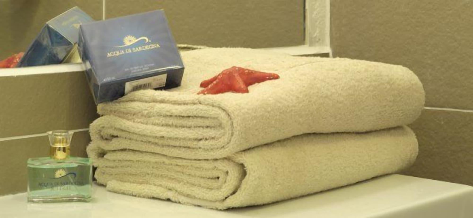 אולביה Hotel Ambrosio La Corte מראה חיצוני תמונה
