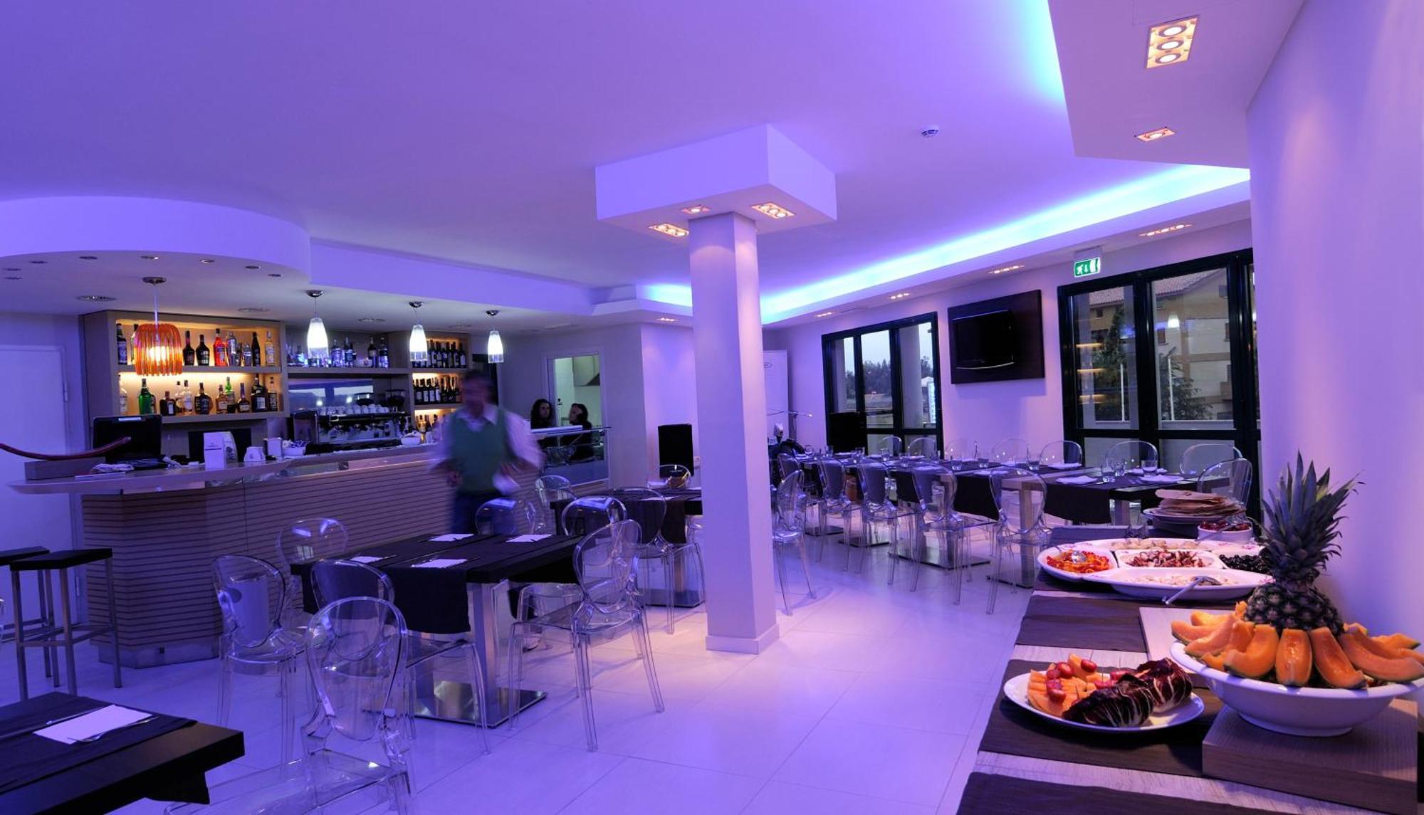 אולביה Hotel Ambrosio La Corte מראה חיצוני תמונה