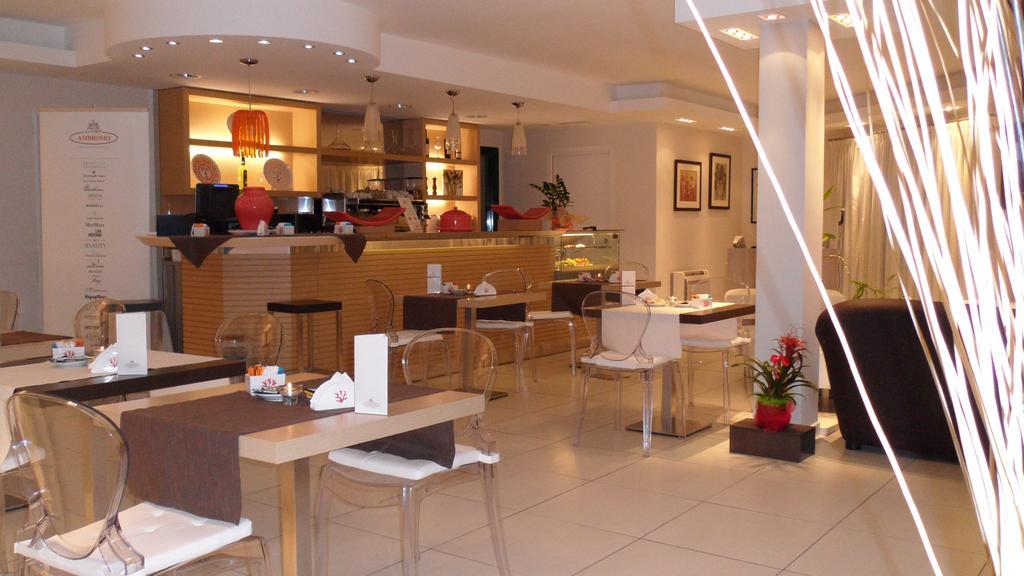 אולביה Hotel Ambrosio La Corte מראה חיצוני תמונה